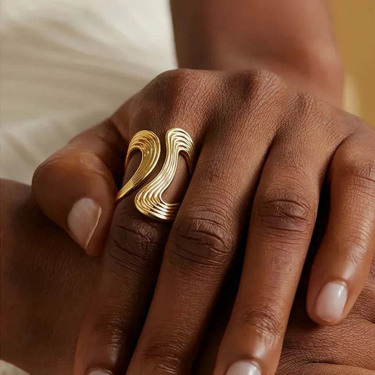 ZEYA - Kendra Asymmetrical Wave Ring